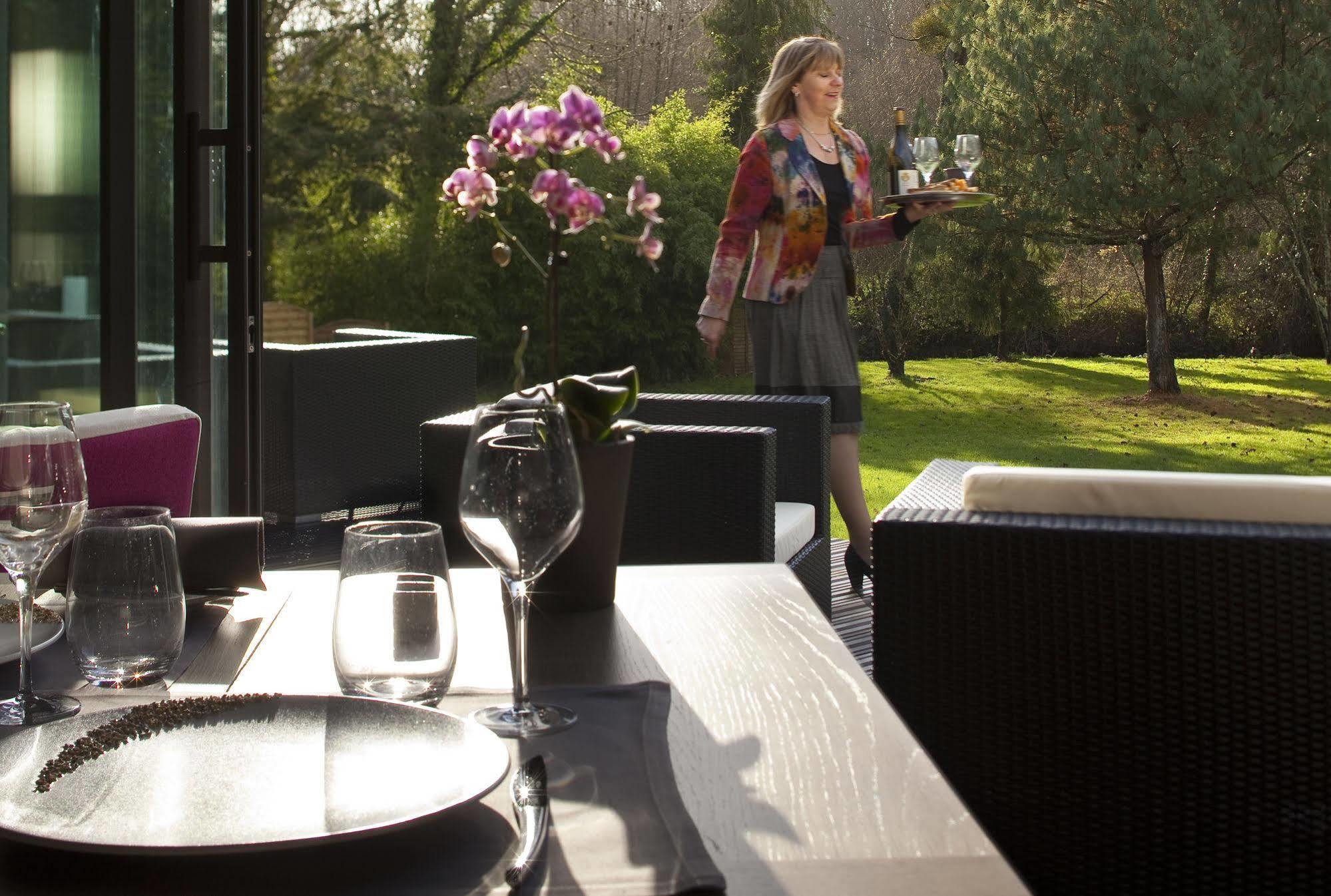 L'Aubiniere Hotel Restaurant & Spa Saint-Ouen-les-Vignes Exterior foto